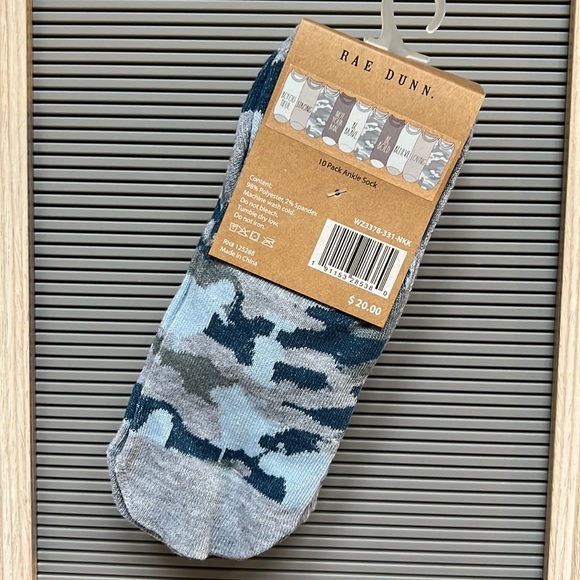 Rae Dunn 10 pack ankle socks blue camo - Picture 8 of 10